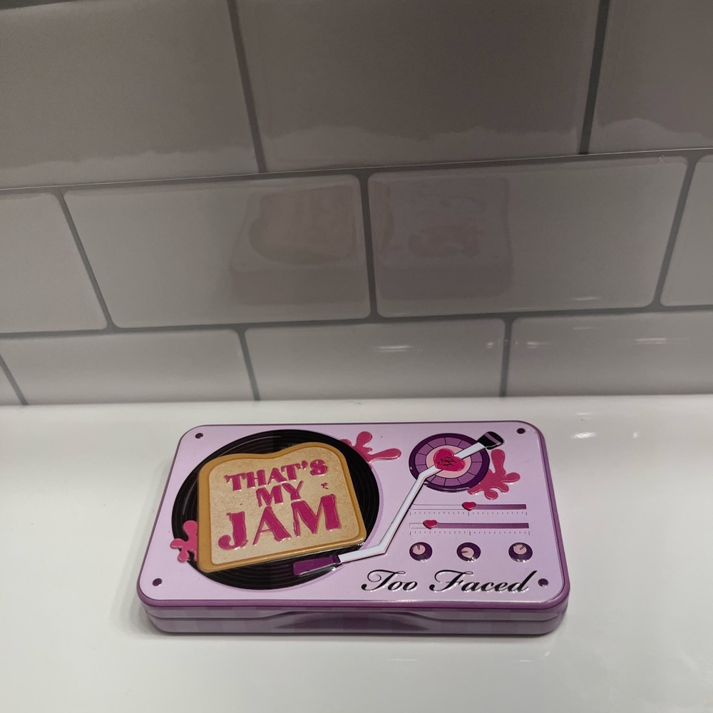 Tarte Eye shadow palette